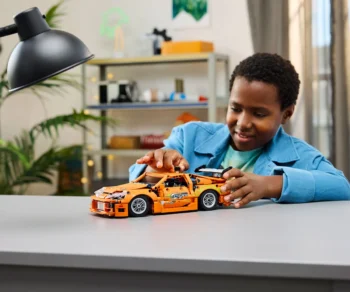 Детски комплект за игра LEGO® Technic 42204 – Fast and Furious Toyota Supra MK4