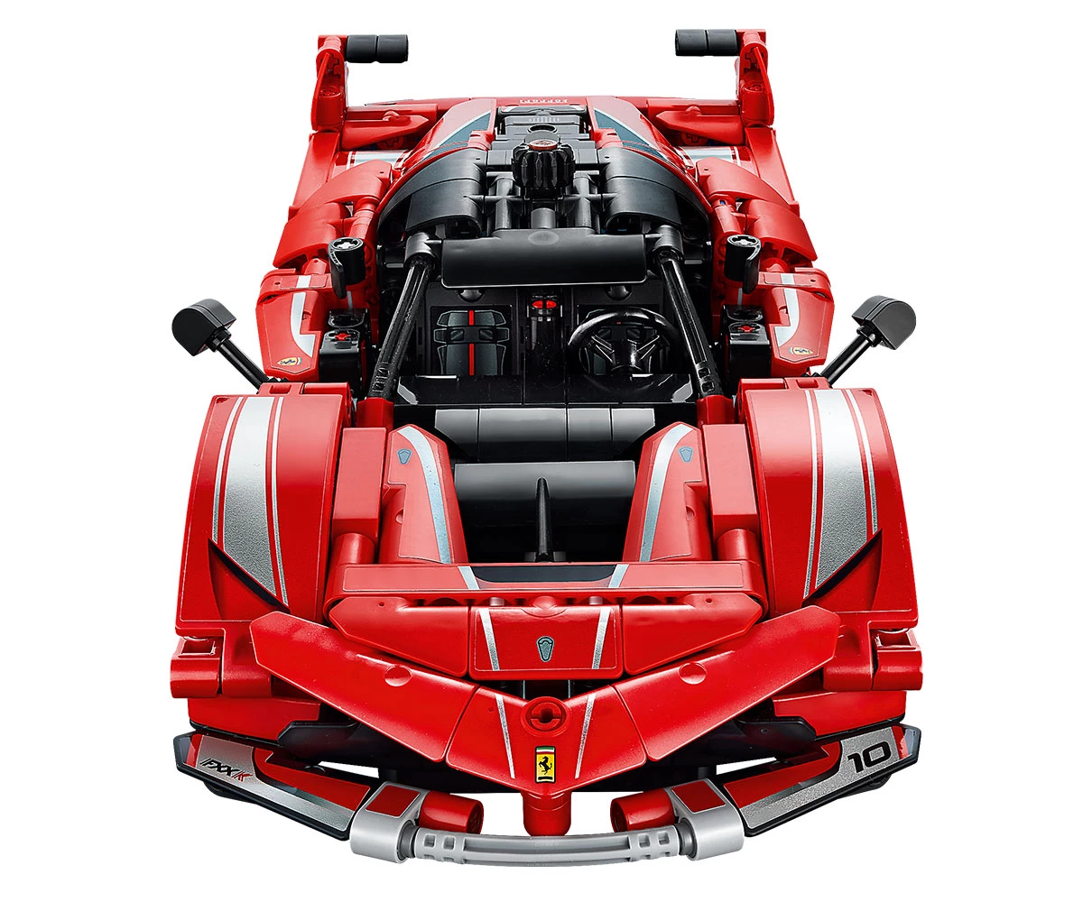 Детски комплект за игра LEGO® Technic 42212 - Ferrari FXX K thumb 5 LEGO® Technic 42212 - Ferrari FXX K thumb 5