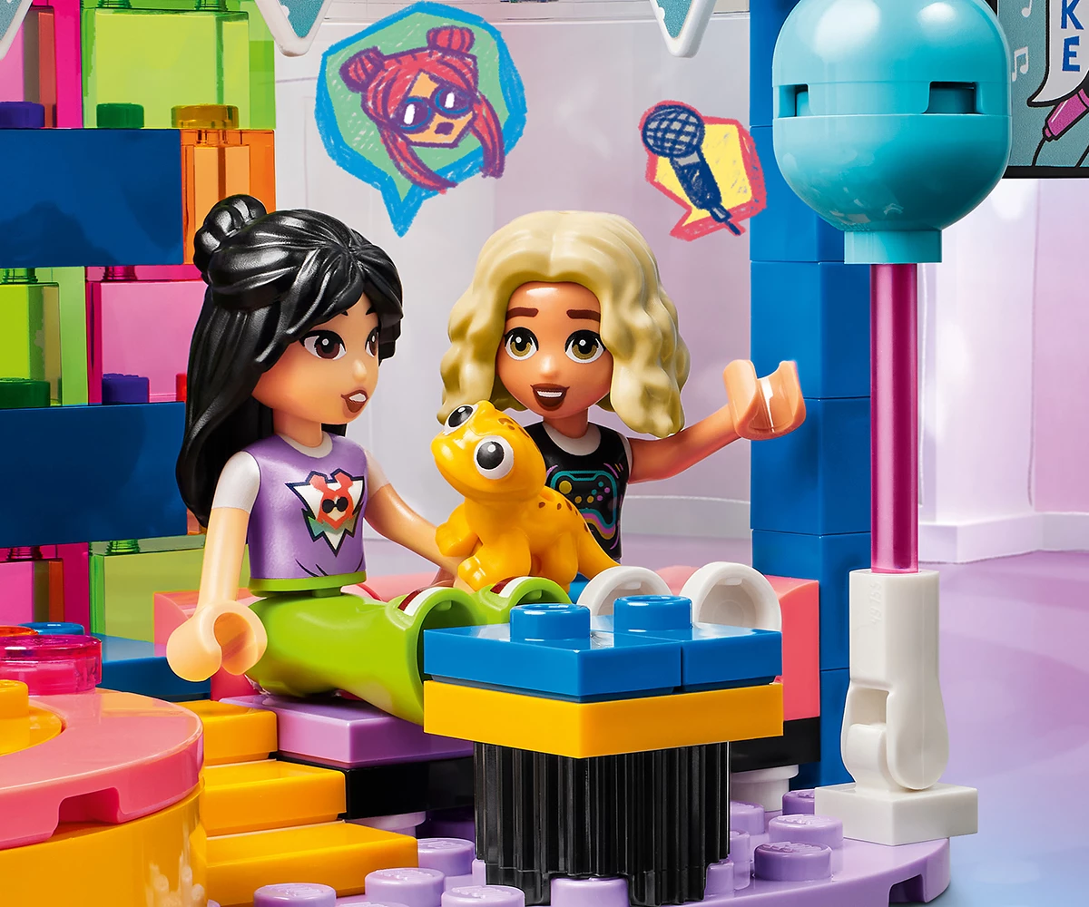 Детски комплект за игра LEGO® Friends 42610 - Караоке парти thumb 11 Конструктор ЛЕГО Friends 42610 thumb 11