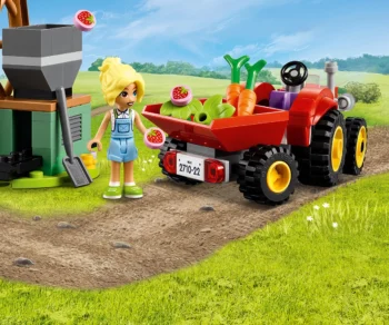 Детски комплект за игра LEGO® Friends 42617 – Ферма-убежище за животни