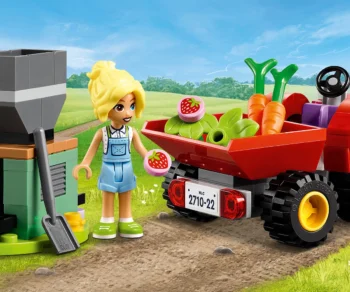 Детски комплект за игра LEGO® Friends 42617 – Ферма-убежище за животни