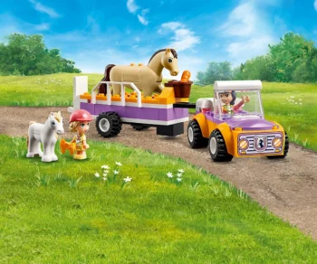 Детски комплект за игра LEGO® Friends 42634 – Ремарке за кон и пони