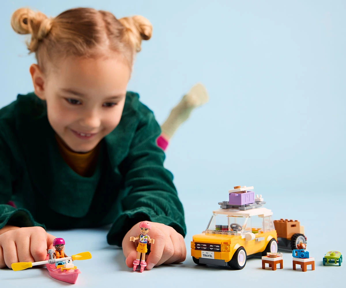 Детски комплект за игра LEGO® Friends 42659 - Кола за приятелско пътешествие thumb 6 LEGO® Friends 42659 - Friendship Road-Trip Travel Car thumb 6