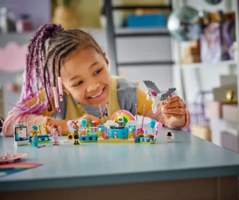 Детски комплект за игра LEGO® Friends 42661 – Маскарад с еднорог и фея