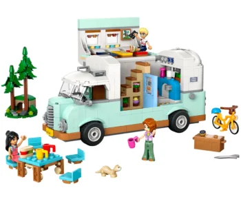 Детски комплект за игра LEGO® Friends 42663 – Приключение с кемпер на приятелството