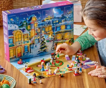 Детски комплект за игра LEGO® Friends 42668 – Коледен календар 2025 г.