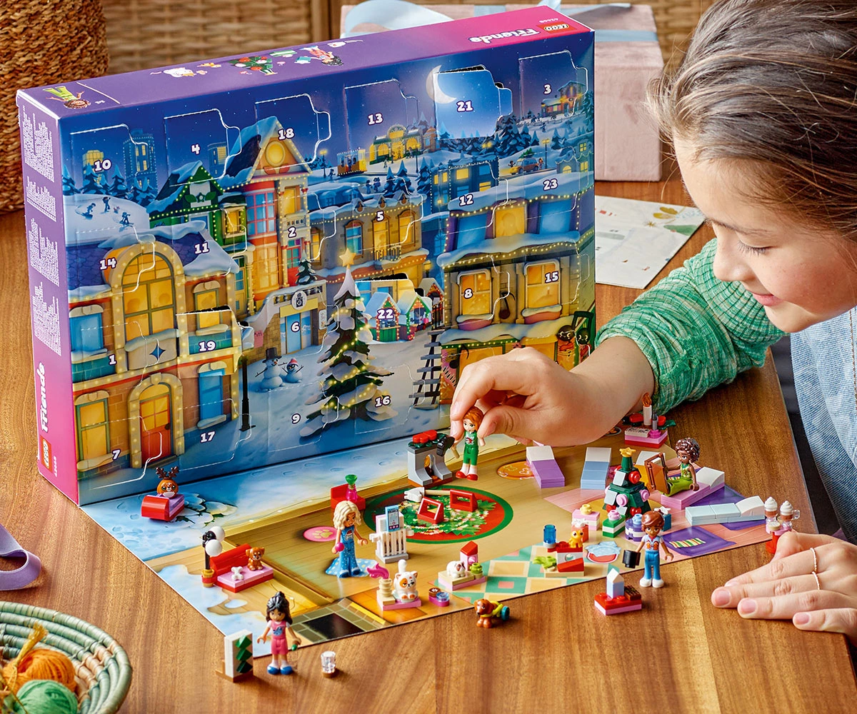 Детски комплект за игра LEGO® Friends 42668 - Коледен календар 2025 г. thumb 6 LEGO® Friends 42668 - Advent Calendar 2025 thumb 6