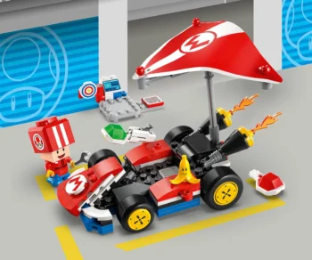 Детски комплект за игра LEGO® Super Mario™ 72032 – Mario Kart™ – Standard Kart