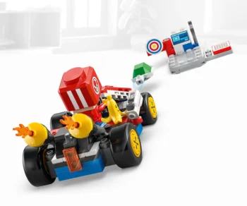 Детски комплект за игра LEGO® Super Mario™ 72032 – Mario Kart™ – Standard Kart