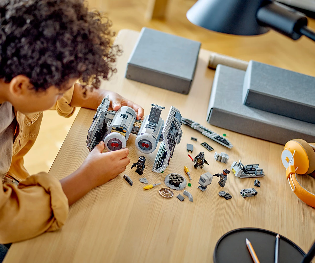 Детски комплект за игра LEGO® Star Wars™ 75347 - ТАЙ бомбардировач thumb 5 Конструктор ЛЕГО Star Wars 75347 thumb 5