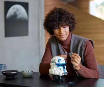 Детски комплект за игра LEGO® Star Wars 75349 – Шлемът на капитан Рекс