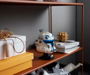 Детски комплект за игра LEGO® Star Wars 75349 – Шлемът на капитан Рекс