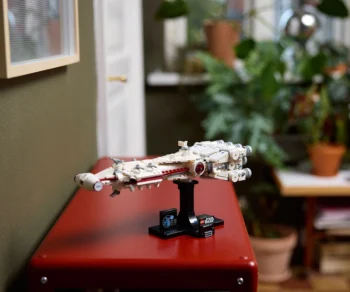 Детски комплект за игра конструктор LEGO® Star Wars™ 75376 – Тантив IV™