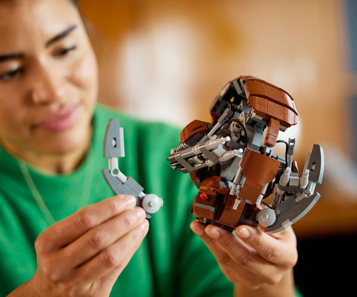 Детски комплект за игра LEGO® Star Wars™ 75381 - Дроидека thumb 6 Конструктор ЛЕГО Star Wars 75381 thumb 6