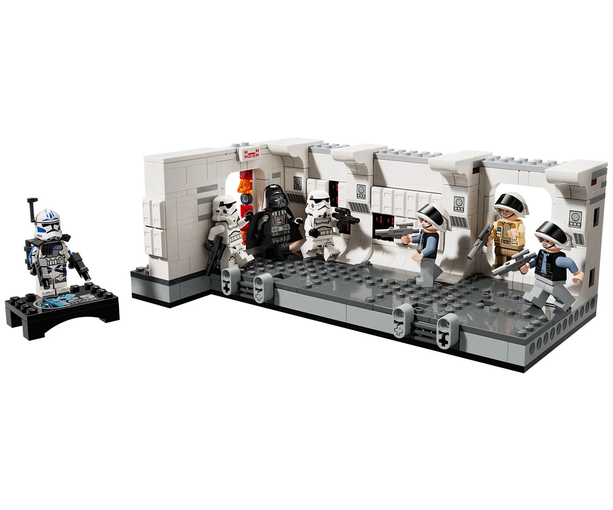 Детски комплект за игра конструктор LEGO® Star Wars™ 75387 - На борда на Тантив IV thumb 3 Конструктор ЛЕГО Star Wars 75387 thumb 3