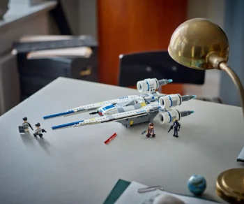 Детски комплект за игра LEGO® Star Wars™ 75399 – Бунтовнически изтребител U-Wing