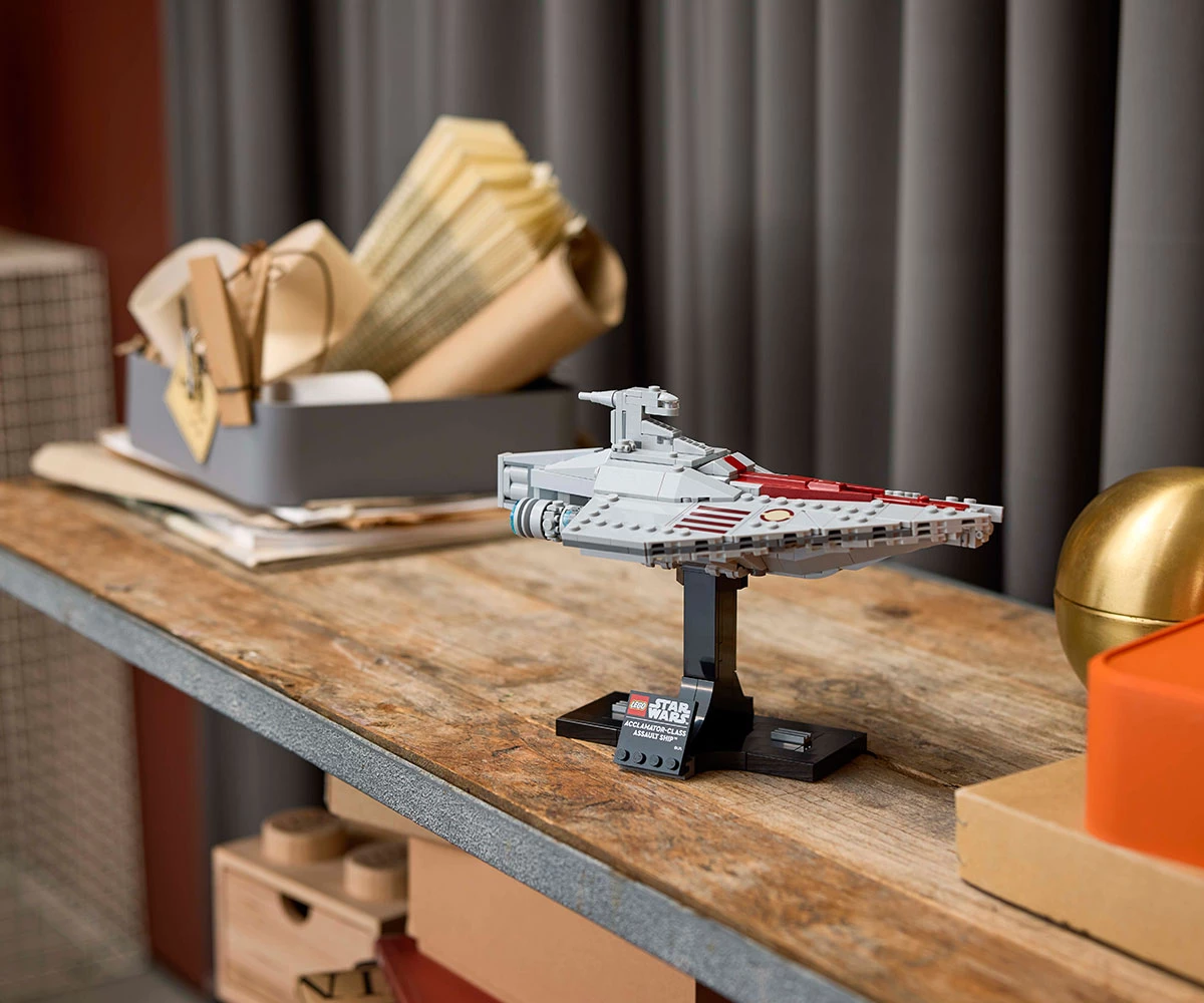 Детски комплект за игра LEGO® Star Wars™ 75404 - Десантен кораб клас Acclamator™ thumb 12 Конструктор ЛЕГО Star Wars 75404 thumb 12