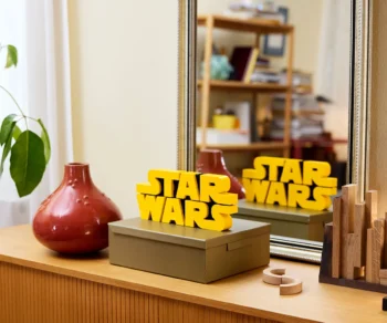 Детски комплект за игра LEGO® Star Wars™ 75407 – Лого на Star Wars™ от тухлички