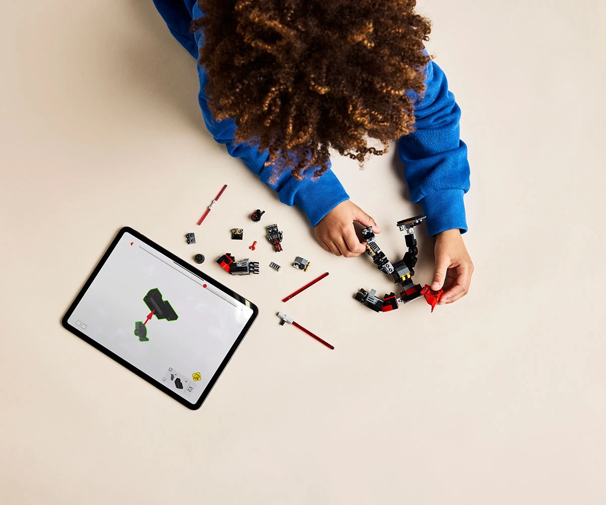 Детски комплект за игра LEGO® Star Wars™ 75411 - Робот на Дарт Моул thumb 4 LEGO® Star Wars™ 75411 - Darth Maul™ Mech thumb 4