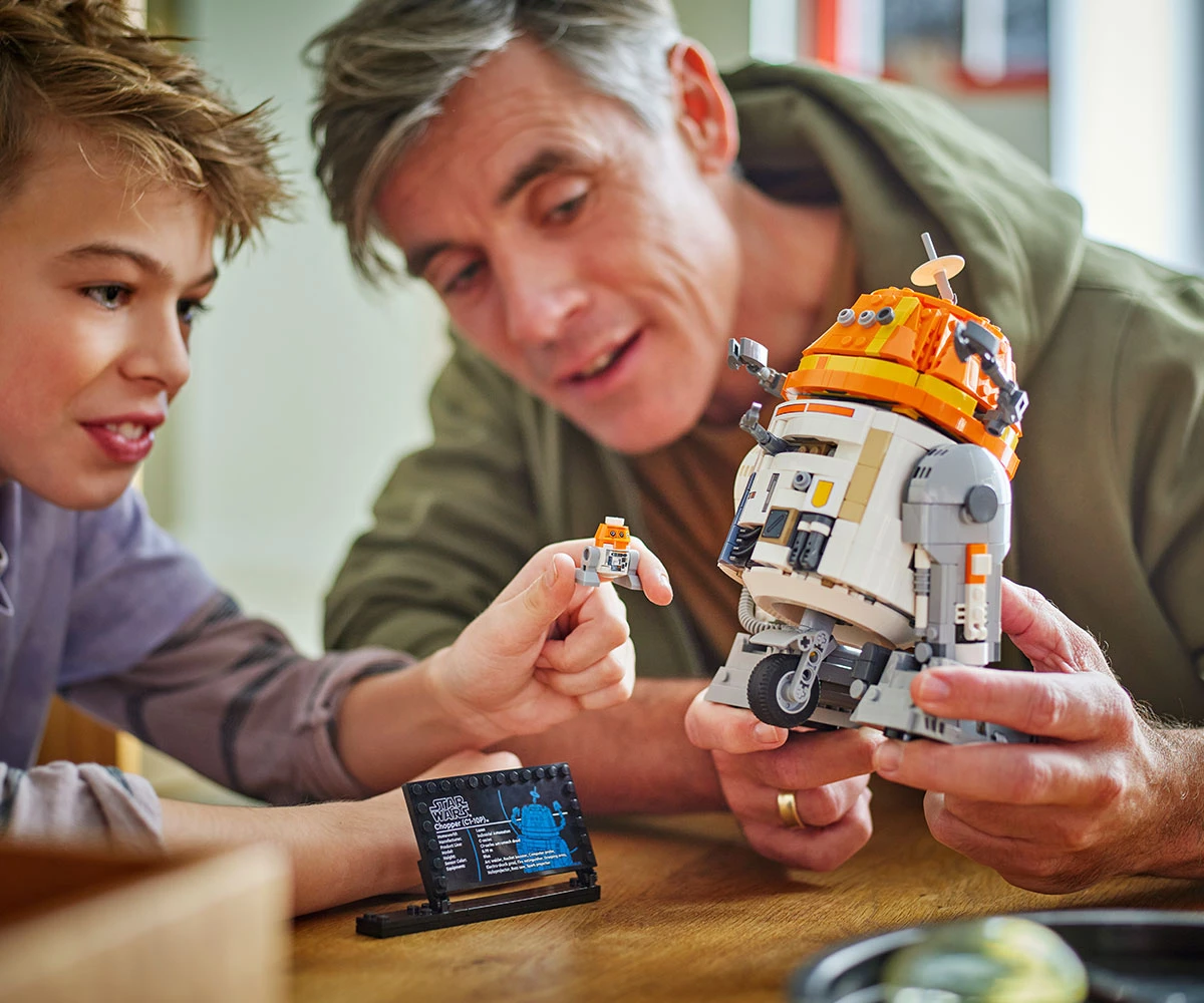 Детски комплект за игра LEGO® Star Wars™ 75416 - Дроид астромеханик Чопър (C1-10P) thumb 5 LEGO® Star Wars™ 75416 - Chopper (C1-10P)™ Astromech Droid thumb 5