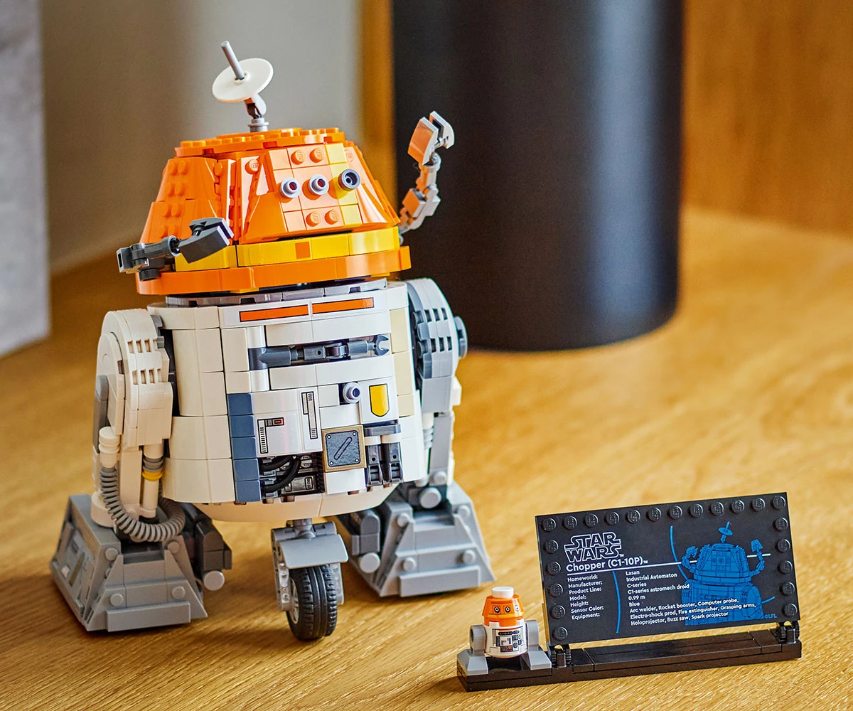 Детски комплект за игра LEGO® Star Wars™ 75416 - Дроид астромеханик Чопър (C1-10P) thumb 7 LEGO® Star Wars™ 75416 - Chopper (C1-10P)™ Astromech Droid thumb 7