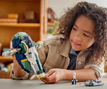 Детски комплект за игра LEGO® Star Wars™ 75433 – Космически кораб на Джанго Фет