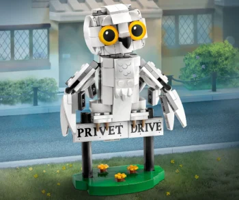 Детски комплект за игра конструктор LEGO® Harry Potter™ 76425 – Хедуиг на „Привит драйв“ 4
