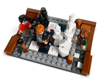 Детски комплект за игра LEGO® Harry Potter 76454 – Замъкът Хогуортс: Главната кула