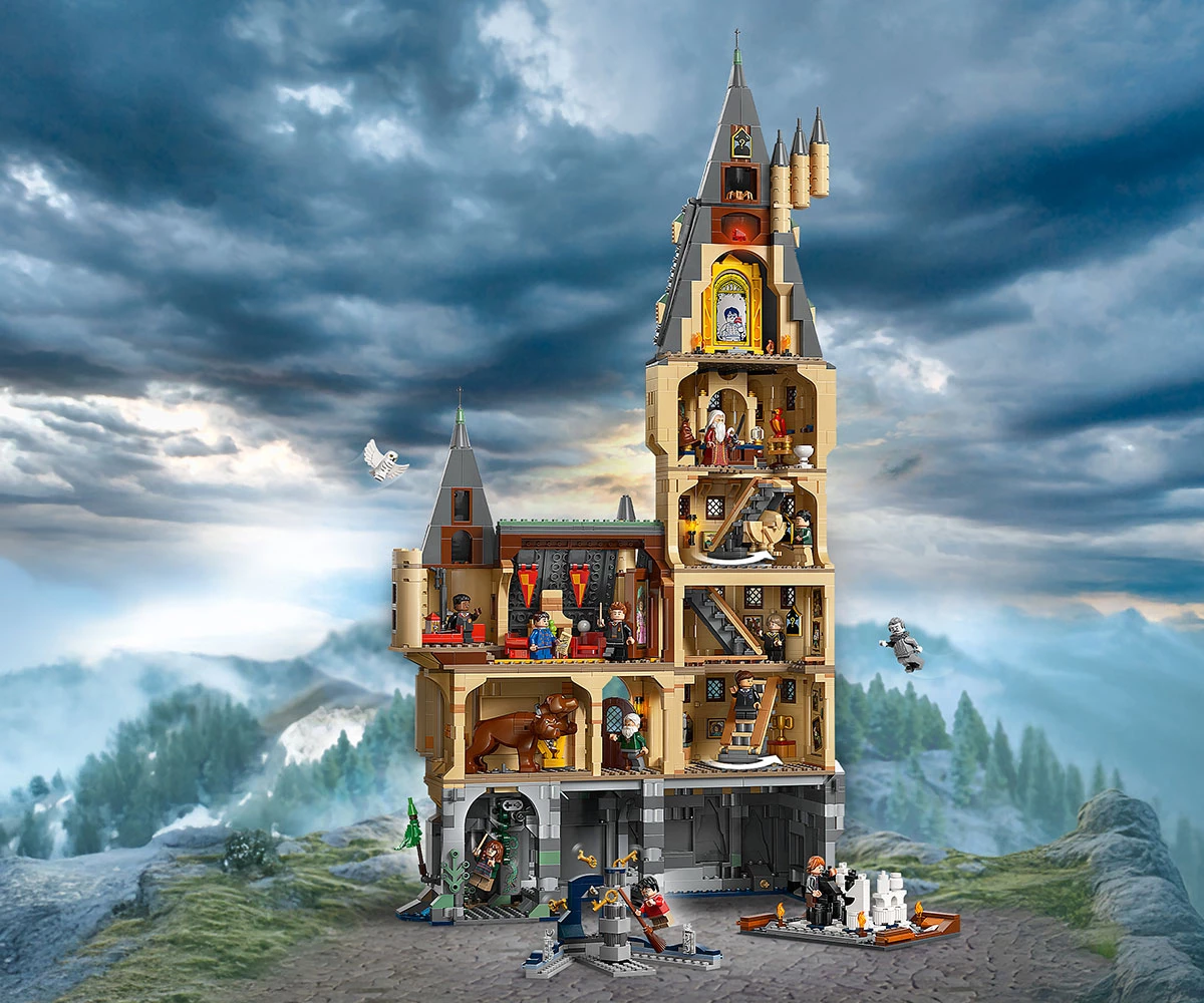 Детски комплект за игра LEGO® Harry Potter 76454 - Замъкът Хогуортс: Главната кула thumb 16 LEGO® Harry Potter 76454 - Hogwarts™ Castle: The Main Tower thumb 16