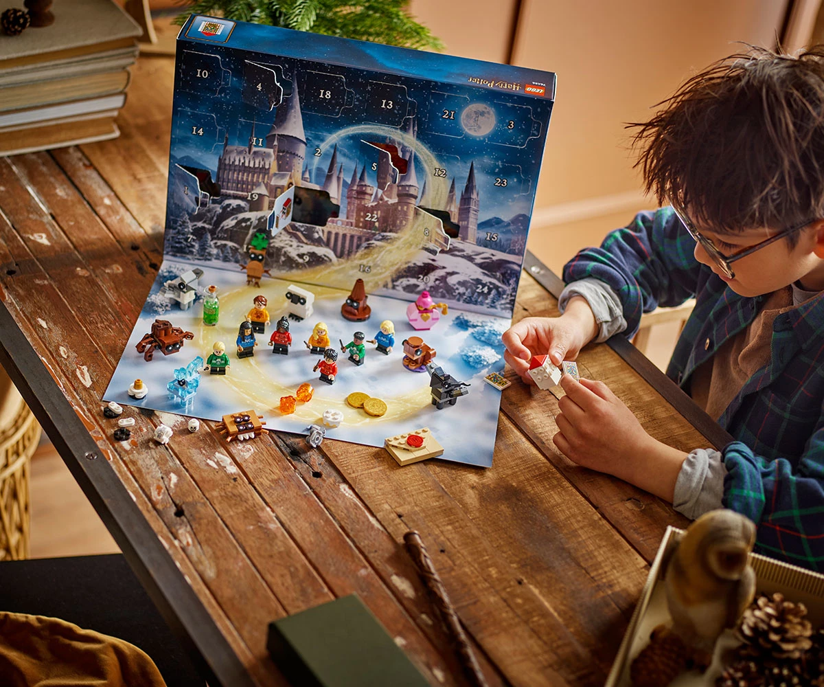 Детски комплект за игра LEGO® Harry Potter 76456 - Коледен календар 2025 г. thumb 4 LEGO® Harry Potter 76456 - Advent Calendar 2025 thumb 4