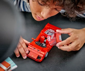 Детски комплект за игра LEGO® Speed Champions 76934 – Свръхкола Ferrari F40