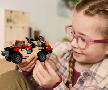 Детски комплект за игра LEGO® Jurassic World™ 76972 – Офроуд бягство на раптор