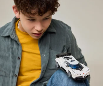 Детски комплект за игра LEGO® Speed Champions 77240 – Хиперспортна кола Bugatti Centodieci