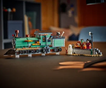 Детски комплект за игра LEGO® Creator 31167 – Призрачно имение