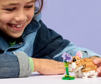 Детски комплект за игра LEGO® Creator 31376 – Сладък хамстер с цвете