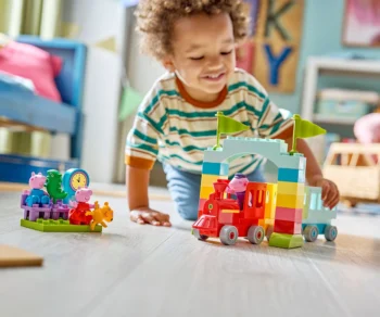 Детски комплект за игра LEGO® DUPLO® 10466 – Влакът на дядо Прасенце