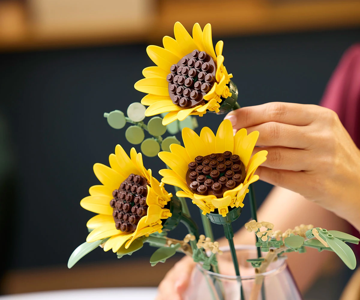 Детски комплект за игра LEGO® Iconic 11502 - Букет слънчогледи thumb 8 LEGO® Iconic 11502 - Sunflower Bouquet thumb 8