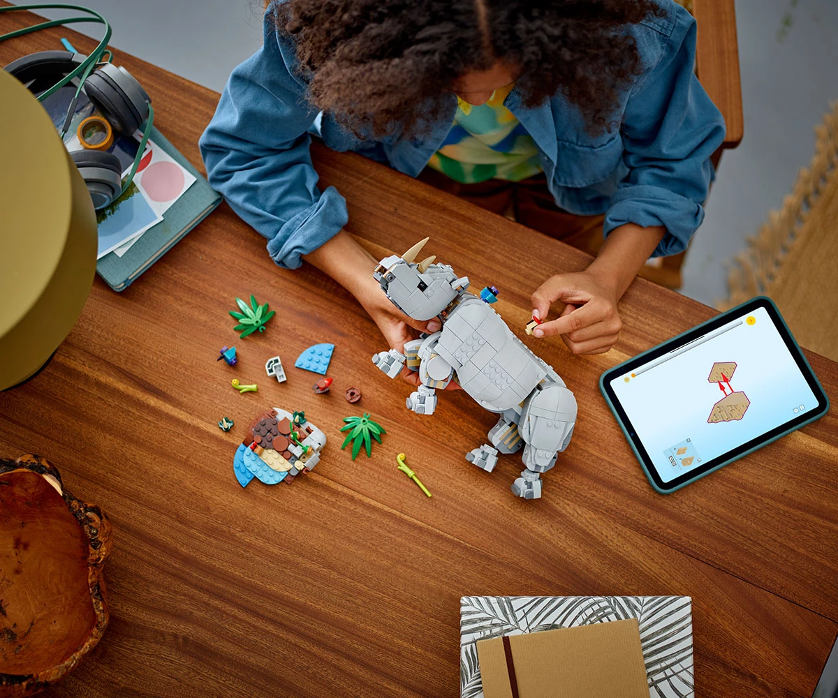 Детски комплект за игра LEGO® Creator 31171 - Диви животни: Величествен носорог с птици thumb 8 LEGO® Creator 31171 - Wild Animals: Majestic rhino with birds thumb 8