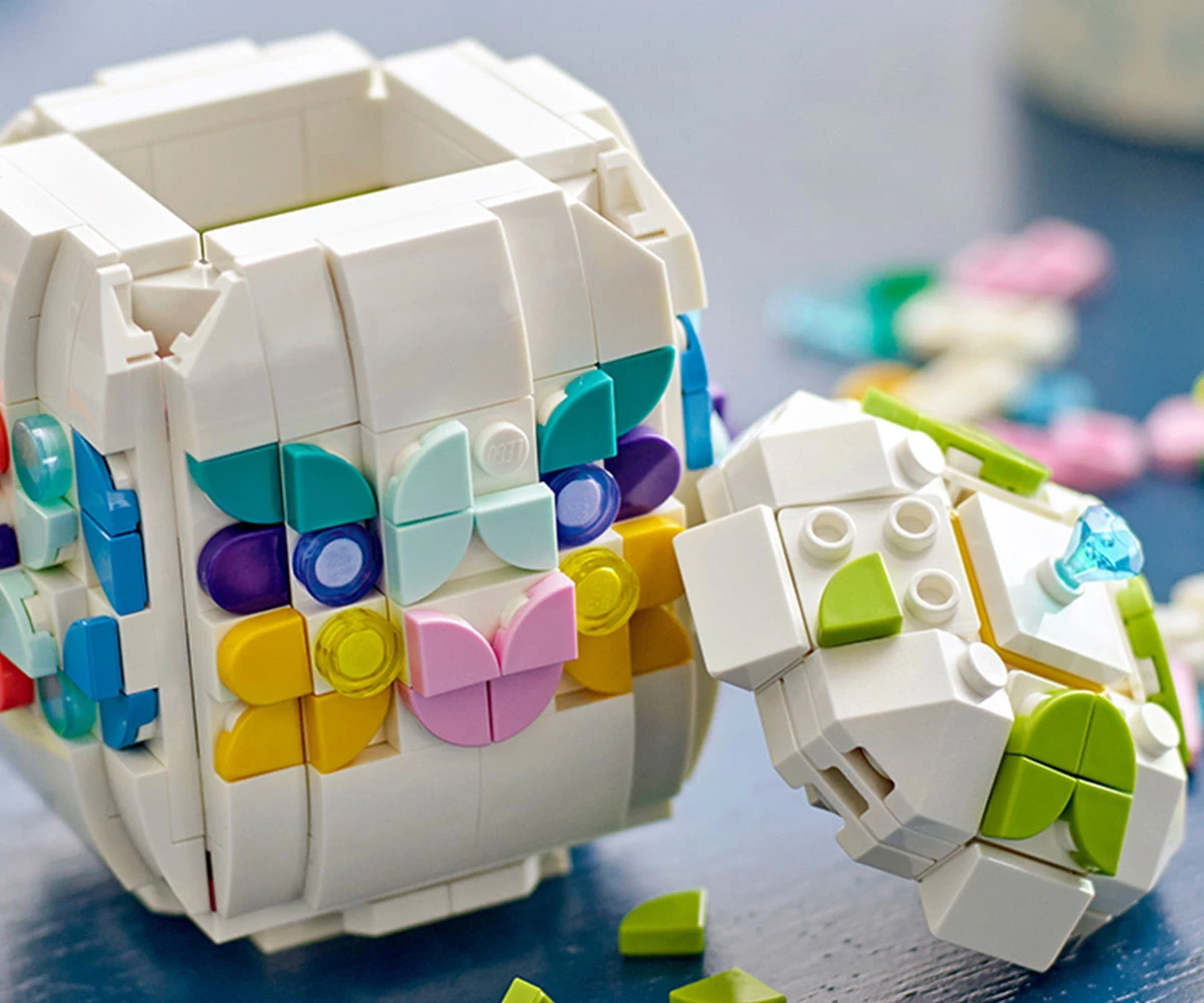 Детски комплект за игра LEGO® Iconic 40816 - Декоративно великденско яйце thumb 12 LEGO® Iconic 40816 - Decorative easter egg thumb 12