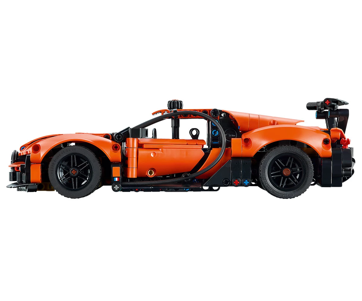 Детски комплект за игра LEGO® Technic 42222 - Спортна хиперкола BUGATTI Bugatti Chiron PUP Sport thumb 4 LEGO® Technic 42222 - Bugatti Chiron Pur Sport Hypercar thumb 4