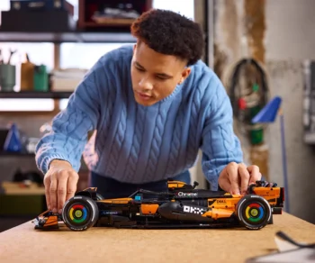 Детски комплект за игра LEGO® Technic 42228 – Кола McLaren MCL39 F1®