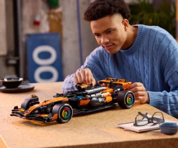 Детски комплект за игра LEGO® Technic 42228 – Кола McLaren MCL39 F1®