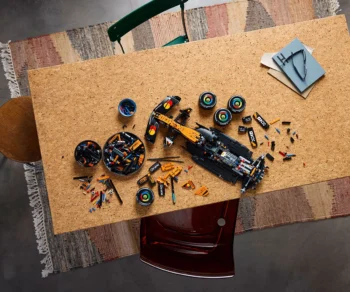 Детски комплект за игра LEGO® Technic 42228 – Кола McLaren MCL39 F1®
