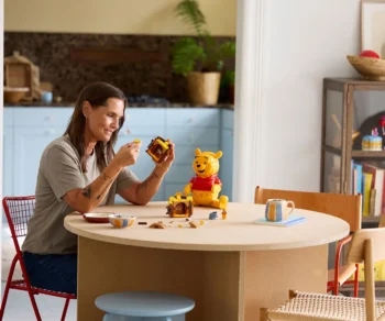 Детски комплект за игра LEGO® Disney™ 43300 – Мечо Пух