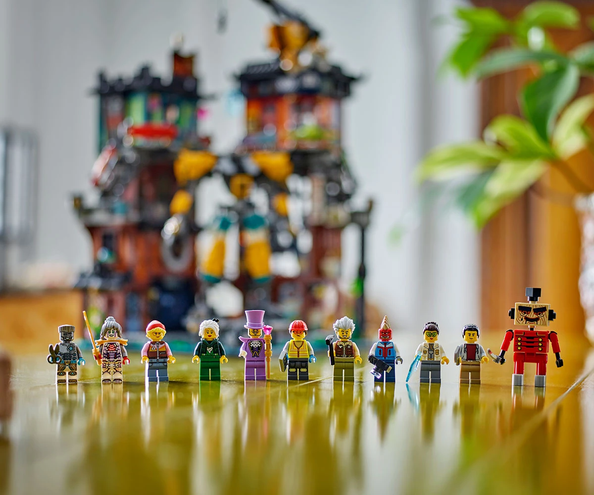 Детски комплект за игра LEGO® NINJAGO 71837 - Работилници в NINJAGO® City thumb 12 LEGO® NINJAGO 71837 - NINJAGO® City workshops thumb 12