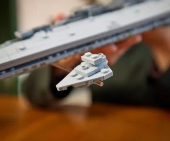 Детски комплект за игра LEGO® Star Wars 75356 – Супер унищожител Executor