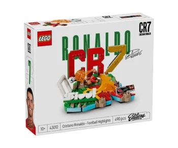 Детски комплект за игра LEGO® Editions 43012 – Кристиано Роналдо – футболни акценти