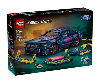 Детски комплект за игра LEGO® Technic 42236 – Кола с персонализиран гараж Ford Mustang GT